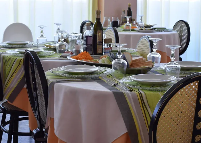 Hotel Diamante Colazione Xl Parcheggio Gratis A 5 Chilometri Da Fiera Rímini