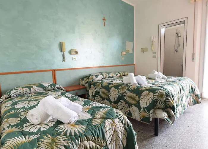 Diamante Colazione Xl Parcheggio Gratis A 5 Chilometri Da Fiera Rímini