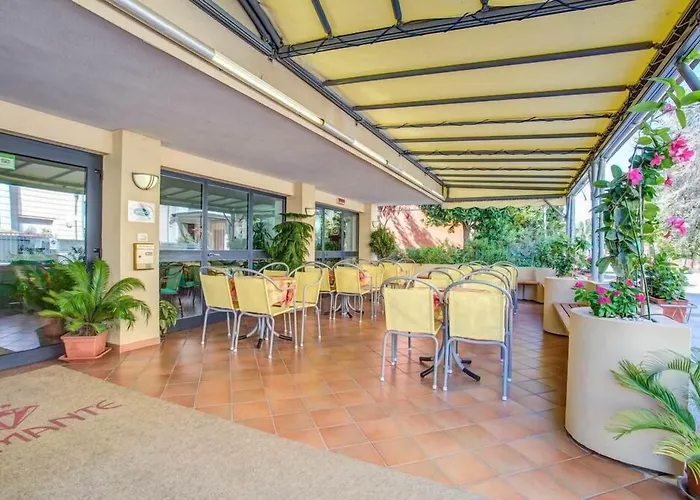 Hotel Diamante Colazione Xl Parcheggio Gratis A 5 Chilometri Da Fiera Rímini