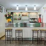 Diamante Colazione Xl Parcheggio Gratis A 5 Chilometri Da Fiera 3*