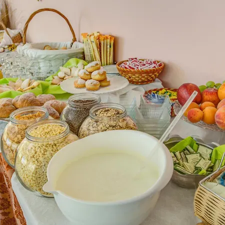 Diamante Colazione Xl Parcheggio Gratis A 5 Chilometri Da Fiera Hotel Rimini