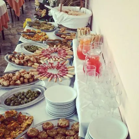 Diamante Colazione Xl Parcheggio Gratis A 5 Chilometri Da Fiera מלון רימיני