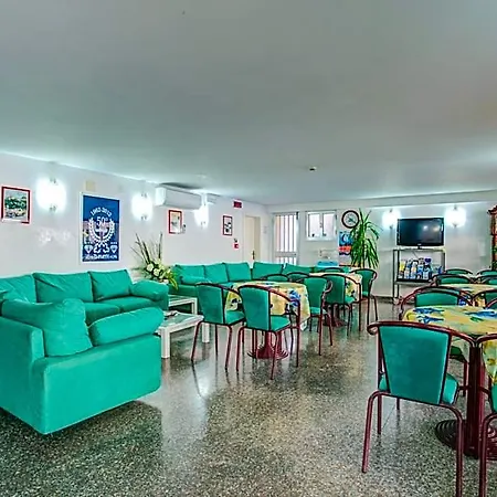 Ξενοδοχείο Diamante Colazione Xl Parcheggio Gratis A 5 Chilometri Da Fiera