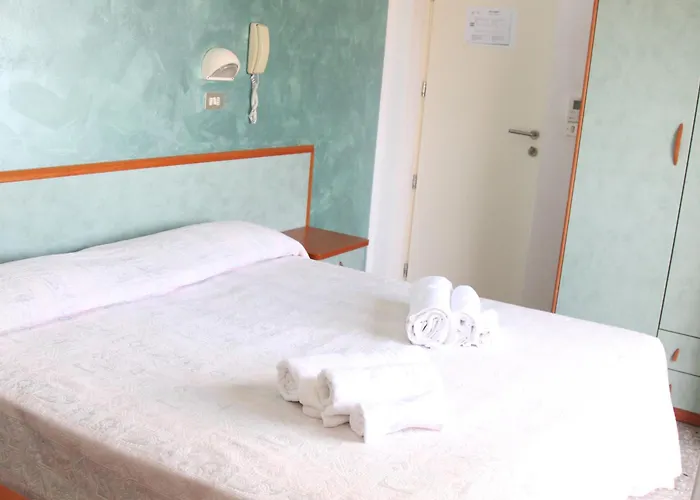 Diamante Colazione Xl Parcheggio Gratis A 5 Chilometri Da Fiera Rimini