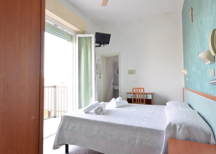 Hotel Diamante Colazione Xl Parcheggio Gratis A 5 Chilometri Da Fiera Rimini