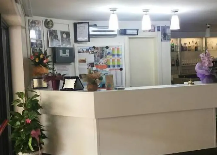 Diamante Colazione Xl Parcheggio Gratis A 5 Chilometri Da Fiera 里米尼