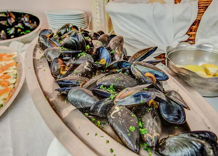 Hotel Diamante Colazione Xl Parcheggio Gratis A 5 Chilometri Da Fiera