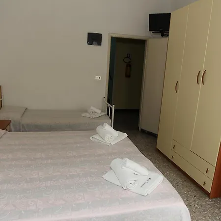 Diamante 5 Minuti Dalla Fiera Di Hotel 3*