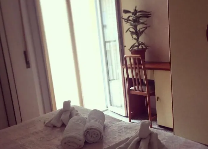 Diamante Colazione Xl Parcheggio Gratis A 5 Chilometri Da Fiera Otel Rimini