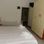 Diamante Colazione Xl Parcheggio Gratis A 5 Chilometri Da Fiera Ξενοδοχείο 3*