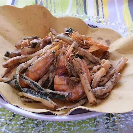 Diamante Colazione Xl Parcheggio Gratis A 5 Chilometri Da Fiera فندق 3*