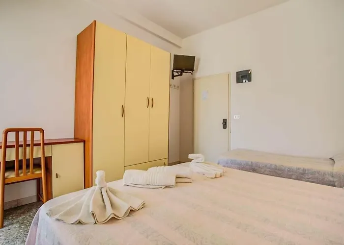 Diamante Colazione Xl Parcheggio Gratis A 5 Chilometri Da Fiera Szálloda